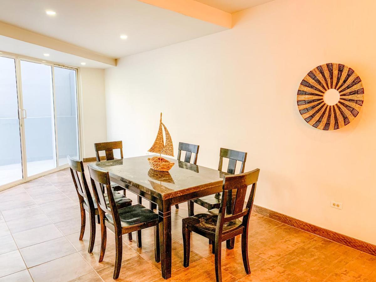 Beautiful 3 Bdr 2,5 Bath- Steps From Beach W/Pkg Tijuana Kültér fotó