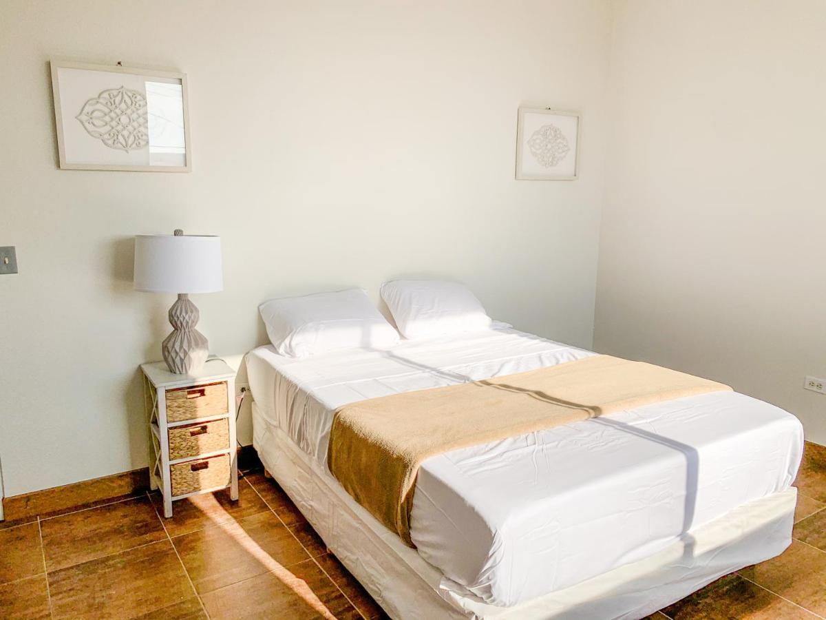 Beautiful 3 Bdr 2,5 Bath- Steps From Beach W/Pkg Tijuana Kültér fotó